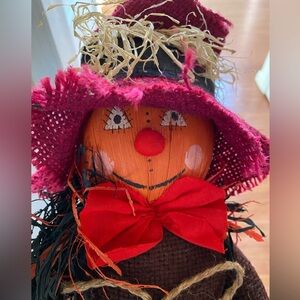 New Scarecrow on stand